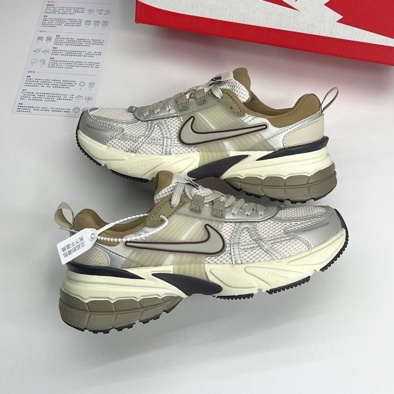 کتونی نایک وی تو کی ران کرم قهوهای | Nike V2K Run Cream Brown