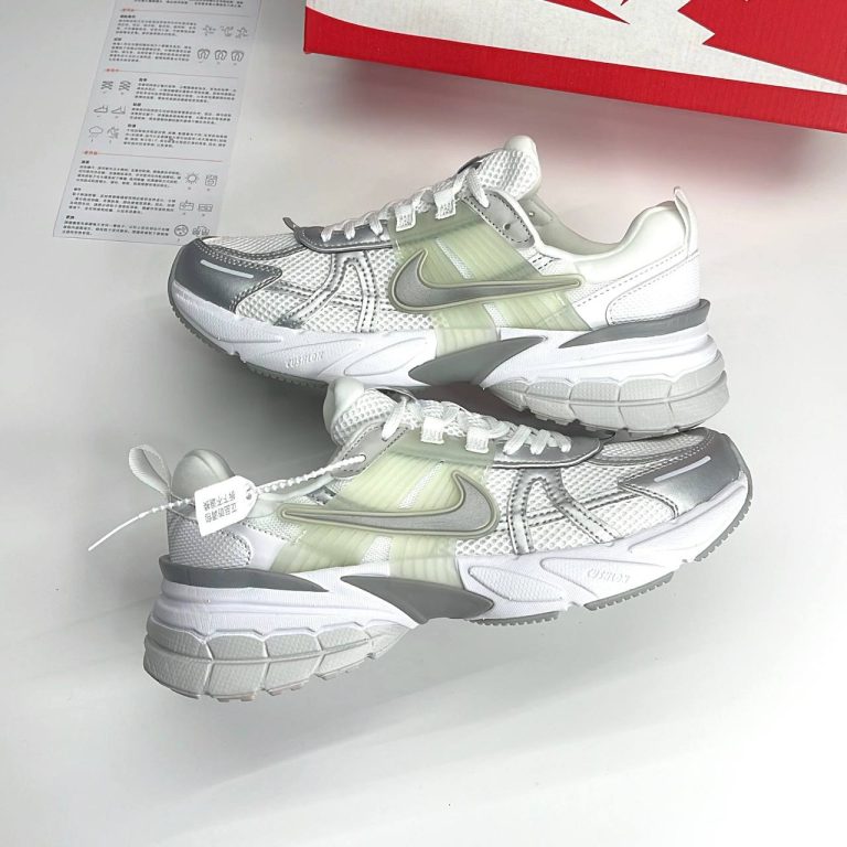 کتونی نایک وی تو کی سفید نقرهای Nike V2K White Silver