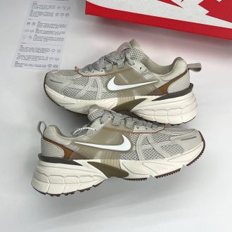 کتونی نایک وی تو کی کرم | Nike V2K Run Cream