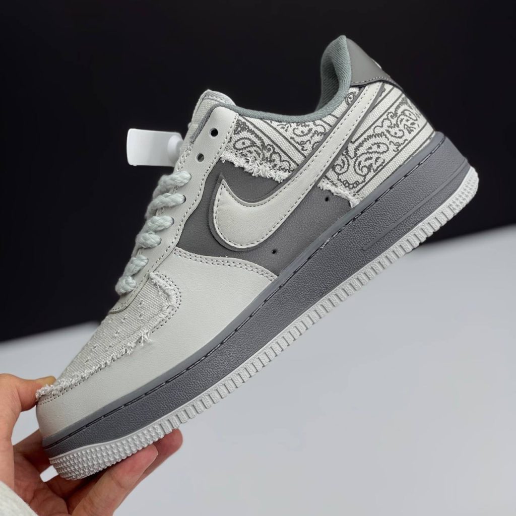 نایک ایر فورس وان بیگ بنگ طوسی | Nike Air Force 1 Big Bang Grey