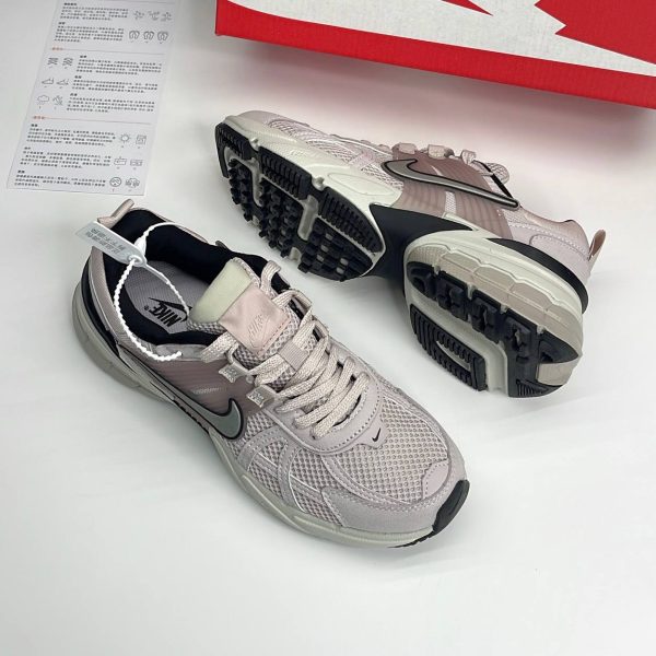 نایک وی تو کی کالباسی | Nike V2K Run Pinkish Beige
