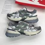 نایک وی تو کی ران طوسی نقره‌ای | Nike V2K Run Grey Silver