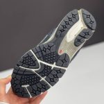 کفش نیوبالانس ۲۰۰۲R مشکی | New Balance 2002R Black