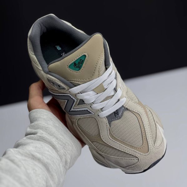 کتونی نیوبالانس ۹۰۶۰ کرم New Balance 9060 Cream