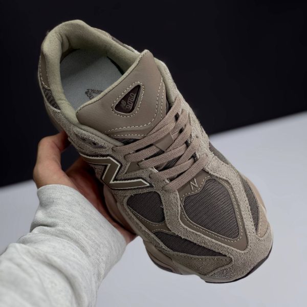 کتونی نیوبالانس ۹۰۶۰ نسکافه‌ای New Balance 9060 Nescafe