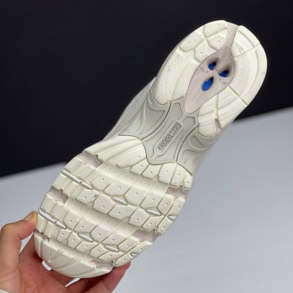 نیو بالانس 530 کرم ویتنامی | New Balance 530 Cream Vietnam