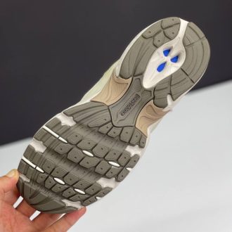 نیو بالانس 530 نسکافه‌ای | New Balance 530 Nescafe