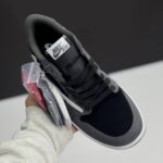 کفش نایک ایر جردن وان لو تراویس اسکات مشکی طوسی چرمی Nike Air Jordan 1 Low Travis Scott Black Grey Leather