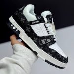 کتونی لویی ویتون ترینر مشکی سفید Louis Vuitton Trainer Black White