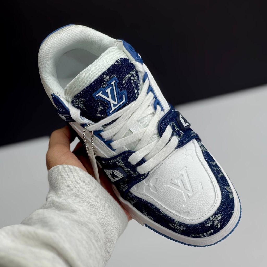 لویی ویتون ترینر سفید آبی Louis Vuitton Trainer White Blue