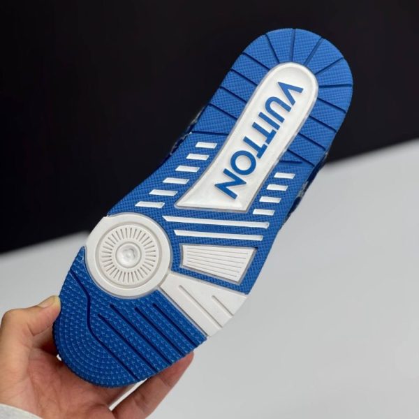 لویی ویتون ترینر سفید آبی Louis Vuitton Trainer White Blue