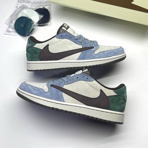 کفش نایک ایر جردن وان لو تراویس اسکات آبی سبز سوئد Nike Air Jordan 1 Low Travis Scott Blue Green Suede