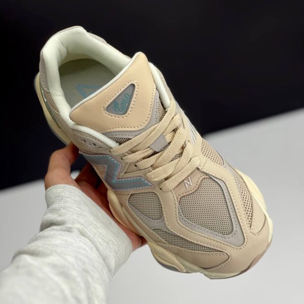 کتونی نیوبالانس ۹۰۶۰ کرم آبی New Balance 9060 Cream Blue