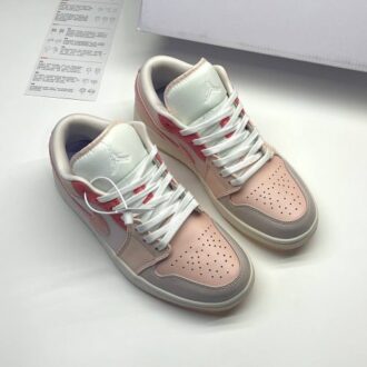 کفش نایک جردن وان لو مایتی سویشرز پینک Nike Jordan 1 Low Mighty Swooshes Pink