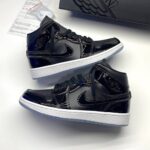 کفش نایک ایر جردن وان ساقدار ورنی اسپیس جم مشکی سفید Nike Air Jordan 1 High Space Jam Black White