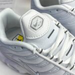 کفش نایک ایر مکس پلاس تی ان سفید Nike Air Max Plus TN White