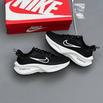 کفش نایک زوم ایکس قلبی مشکی سفید Nike ZoomX Heart Black White