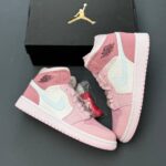 کفش نایک ایر جردن وان صورتی ساقدار Nike Air Jordan 1 High Pink