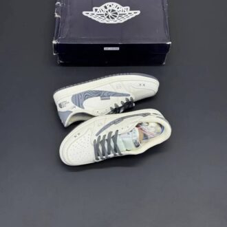 کفش نایک ایر جردن وان لو تراویس اسکات نورث فیس Nike Air Jordan 1 Low Travis Scott North Face