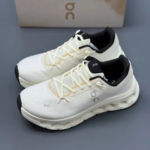 کفش آن رانینگ QC Loewe Cloudtilt خاکستری روشن On Running QC Loewe Cloudtilt Light Grey