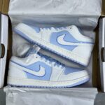 کفش نایک ایر جردن وان لو آبی یخی Nike Air Jordan 1 Low Ice Blue