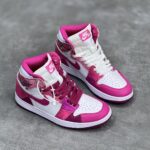 کفش نایک ایر جردن وان ساقدار صورتی شاد Nike Air Jordan 1 High Happy Pink