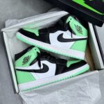 کفش نایک ایر جردن وان ساقدار مشکی سبز Nike Air Jordan 1 High Black Green