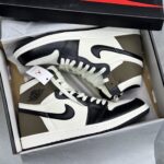کفش نایک ایر جردن وان ساقدار دارک موکا Nike Air Jordan 1 High Dark Mocha