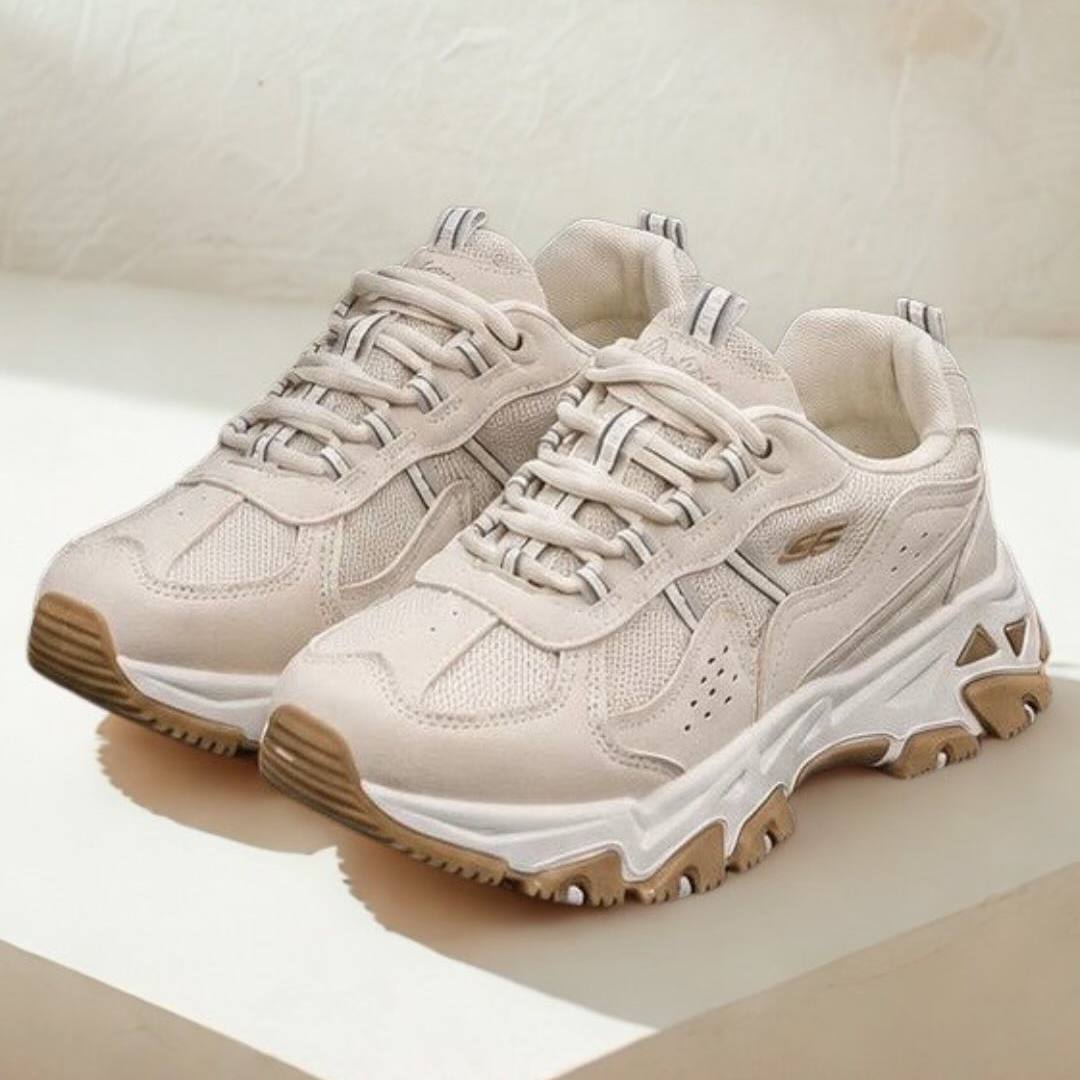 کتونی اسکیچرز لژدار کرم سفید Skechers Platform Cream White Sneakers کتونی اسکیچرز لژدار کرم سفید Skechers Platform Cream White Sneakers