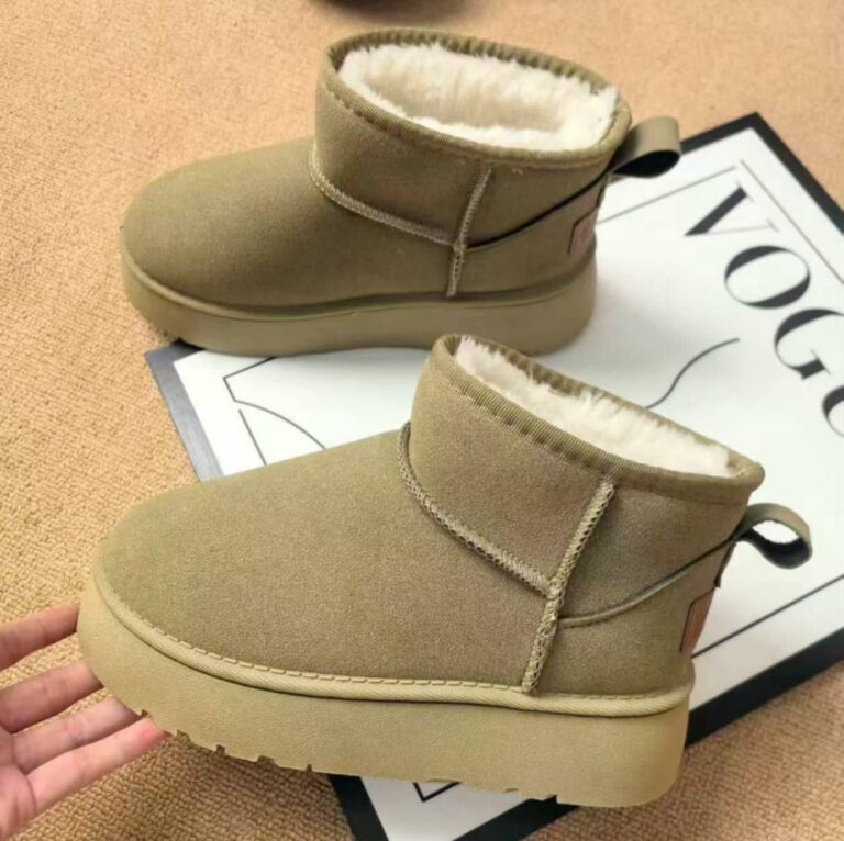 آگ ساقدار خزدار سبز Green Fur Lined Mid Calf Winter Boots