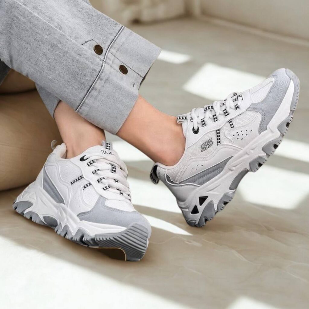 کتونی اسکیچرز لژدار سفید طوسی Skechers Platform White Gray Sneakers