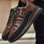 کتونی مردانه اسپرت طرح چرم تمساح قهوه‌ای مشکی Men's Crocodile Pattern Leather Sport Sneakers Brown Black